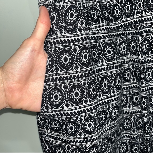 NWT Ann Taylor LOFT size medium romper black and white - Picture 8 of 15